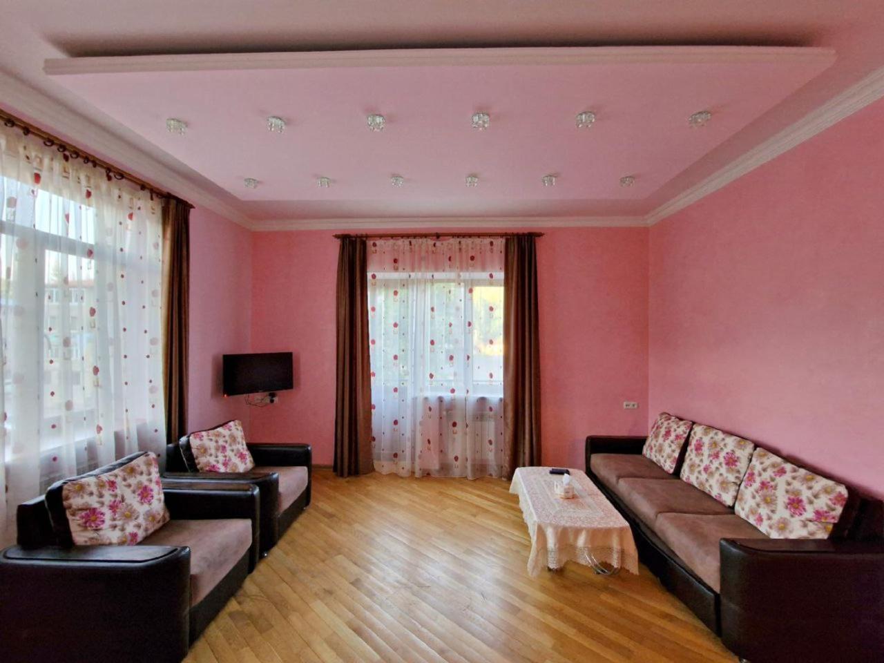 Jermuk Villa Imperial מראה חיצוני תמונה